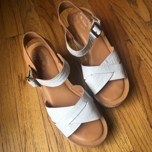 kork ease white sandals